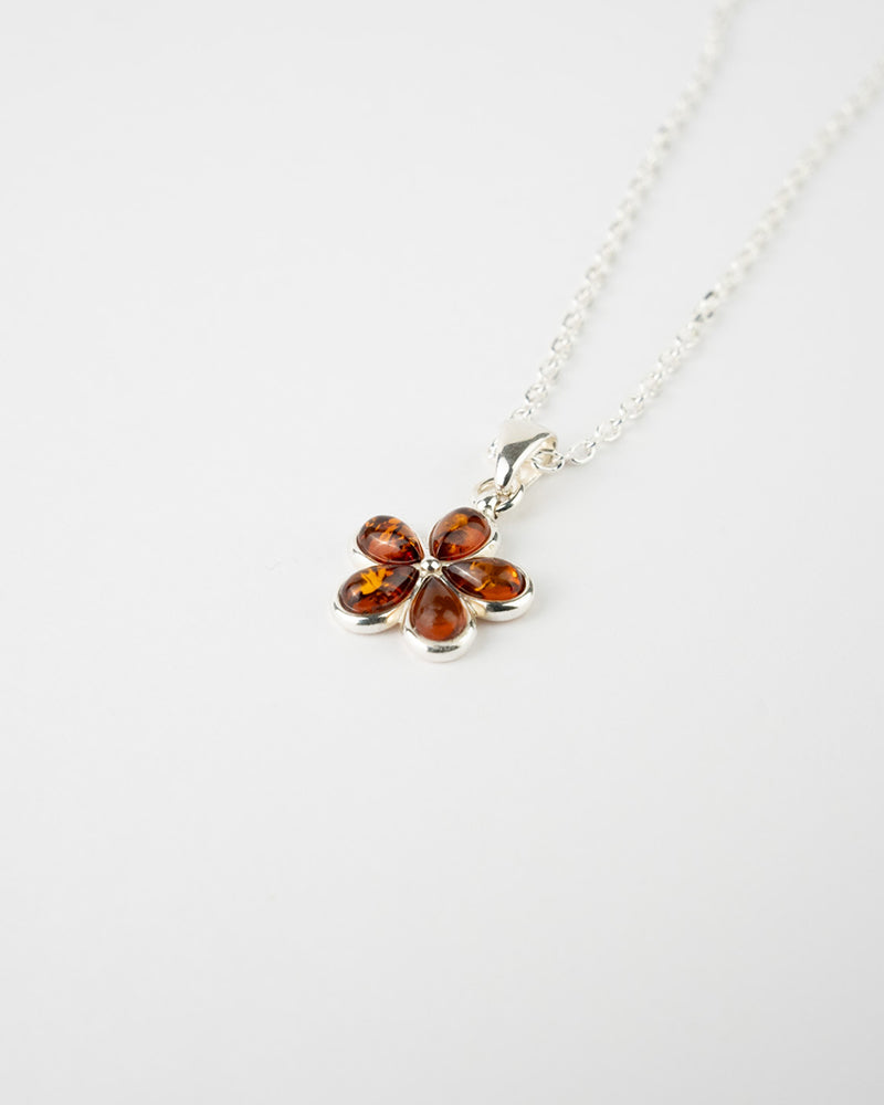 Collana Pendente Fiore Delicato