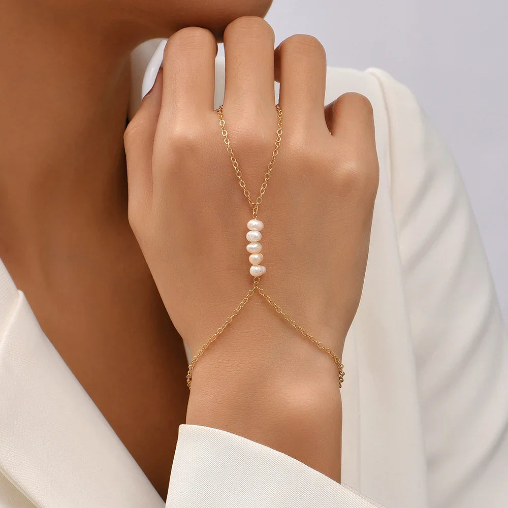 Shahmaran Bracelet with Pearls