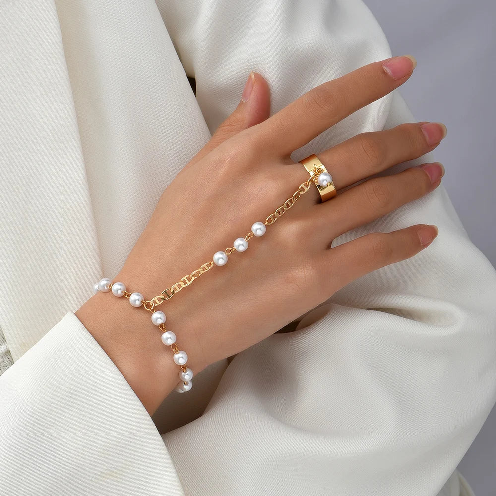 Shahmaran Bracelet with Pearls