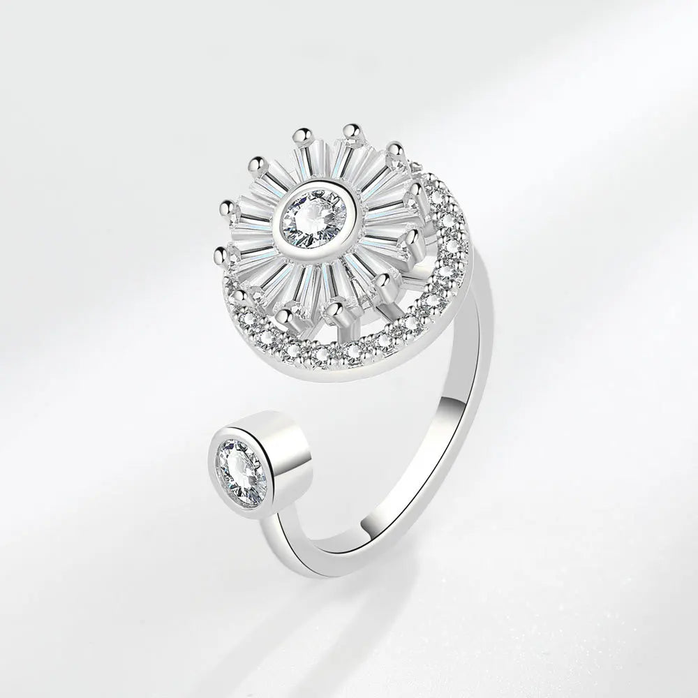 Adjustable Sunburst Spinner Ring