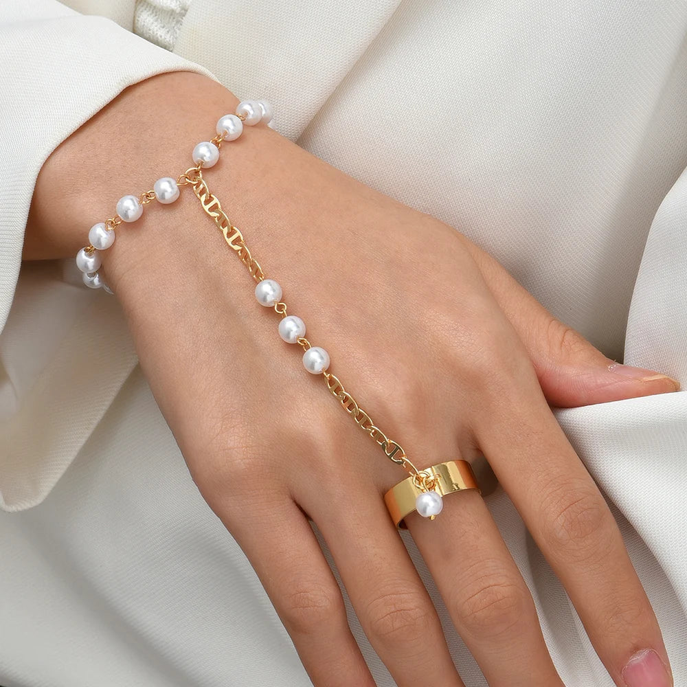 Shahmaran Bracelet with Pearls