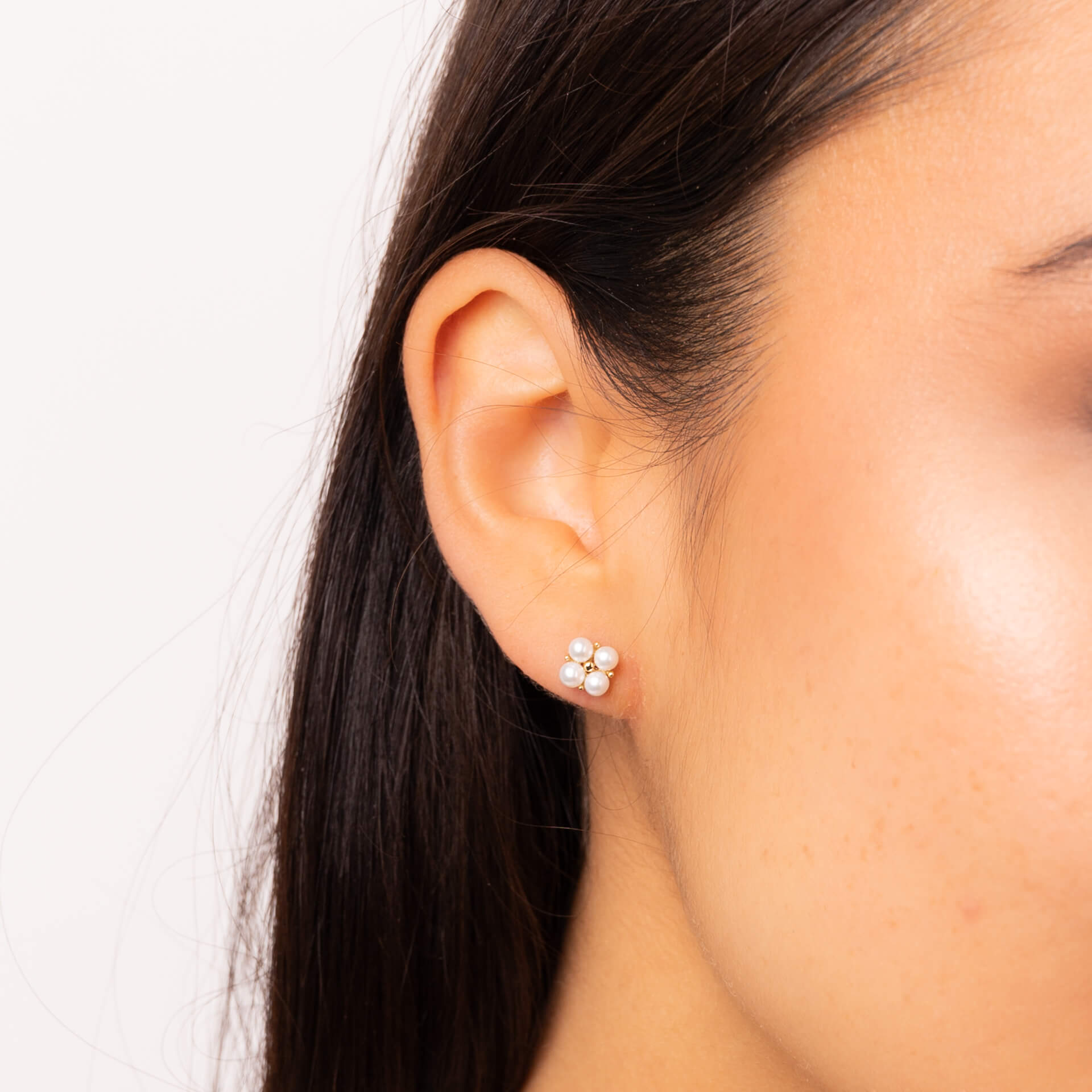 Elements Gold Floral Freshwater Pearl Earrings