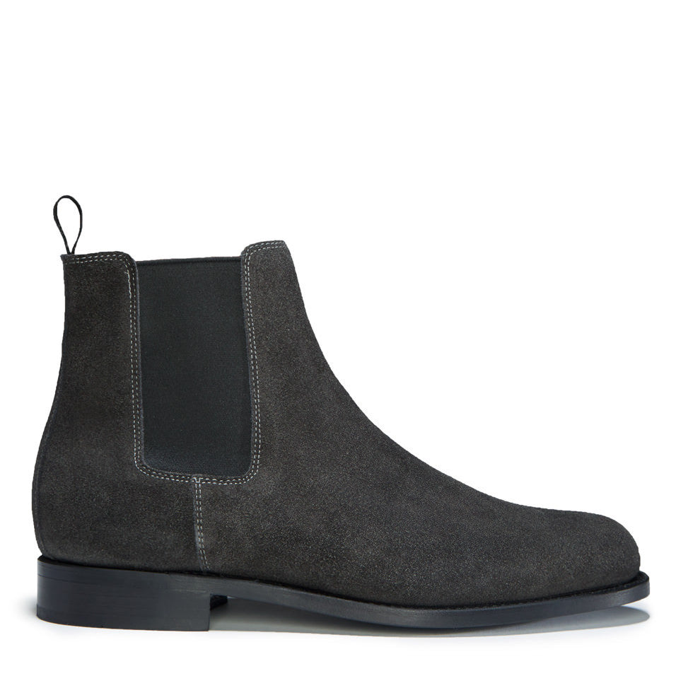 Graue Chelsea Boots aus Wildleder, rahmengenähte Ledersohle