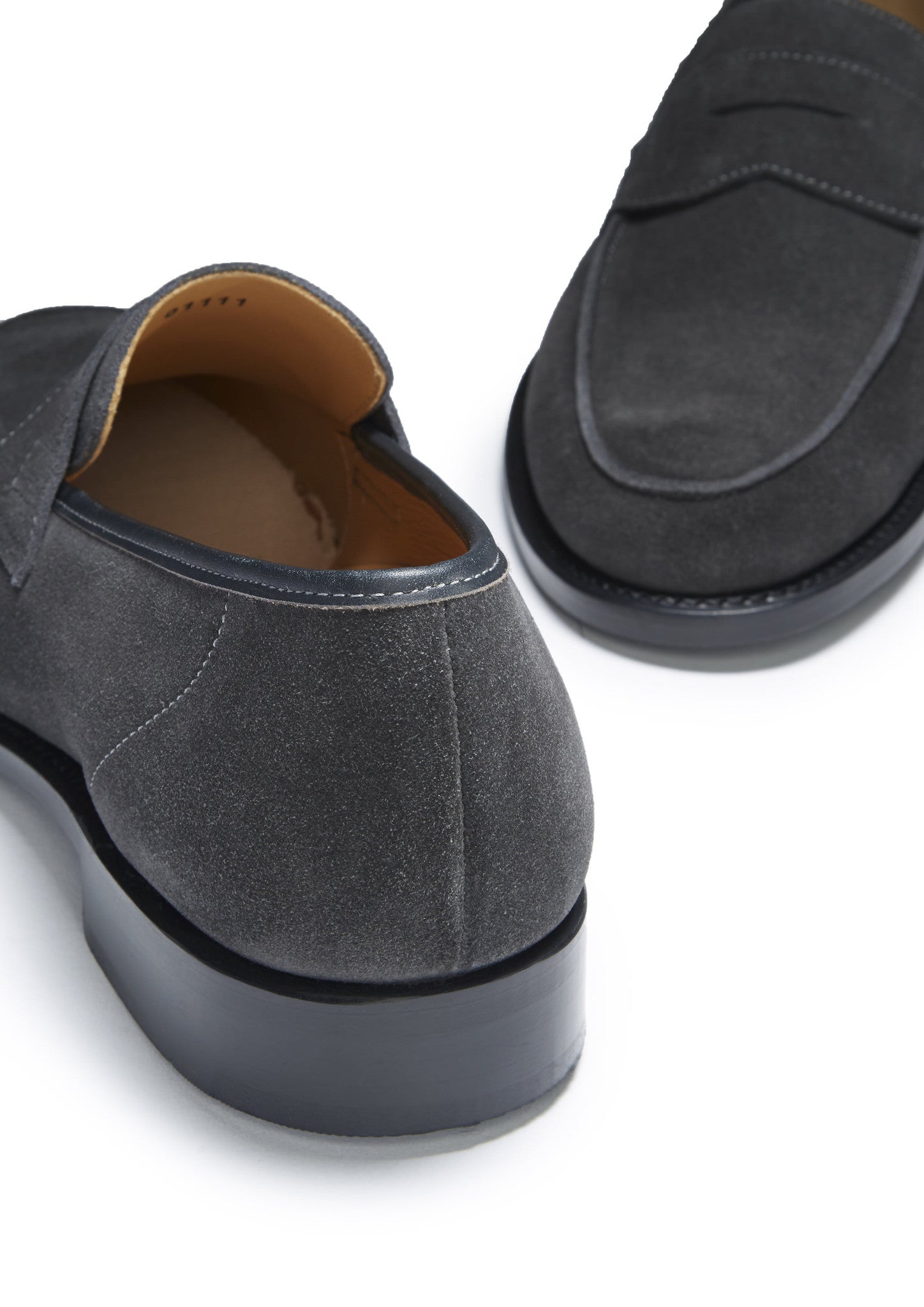Schiefergraue Wildleder-Slipper, rahmengenähte Lederlaufsohle