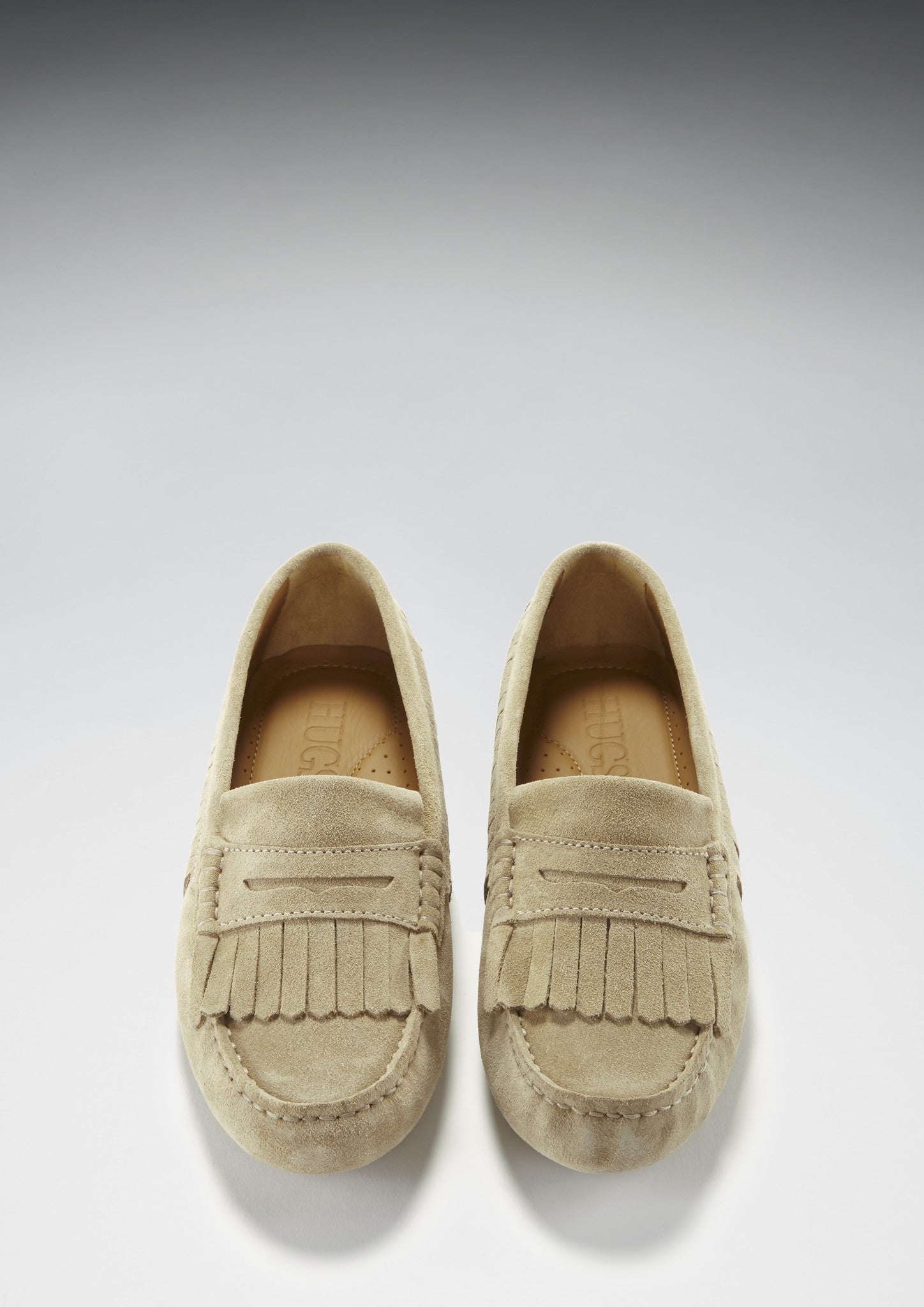Damen-Driving-Loafer mit Fransen, taupefarbenes Veloursleder