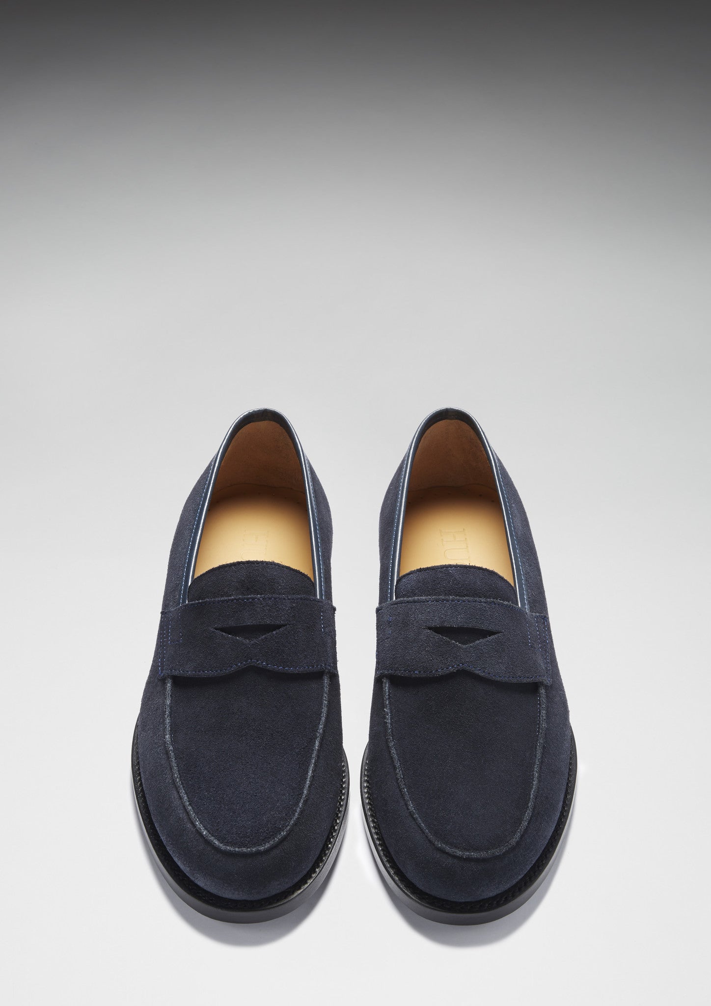 Marineblaue Wildleder-Slipper, rahmengenähte Lederlaufsohle
