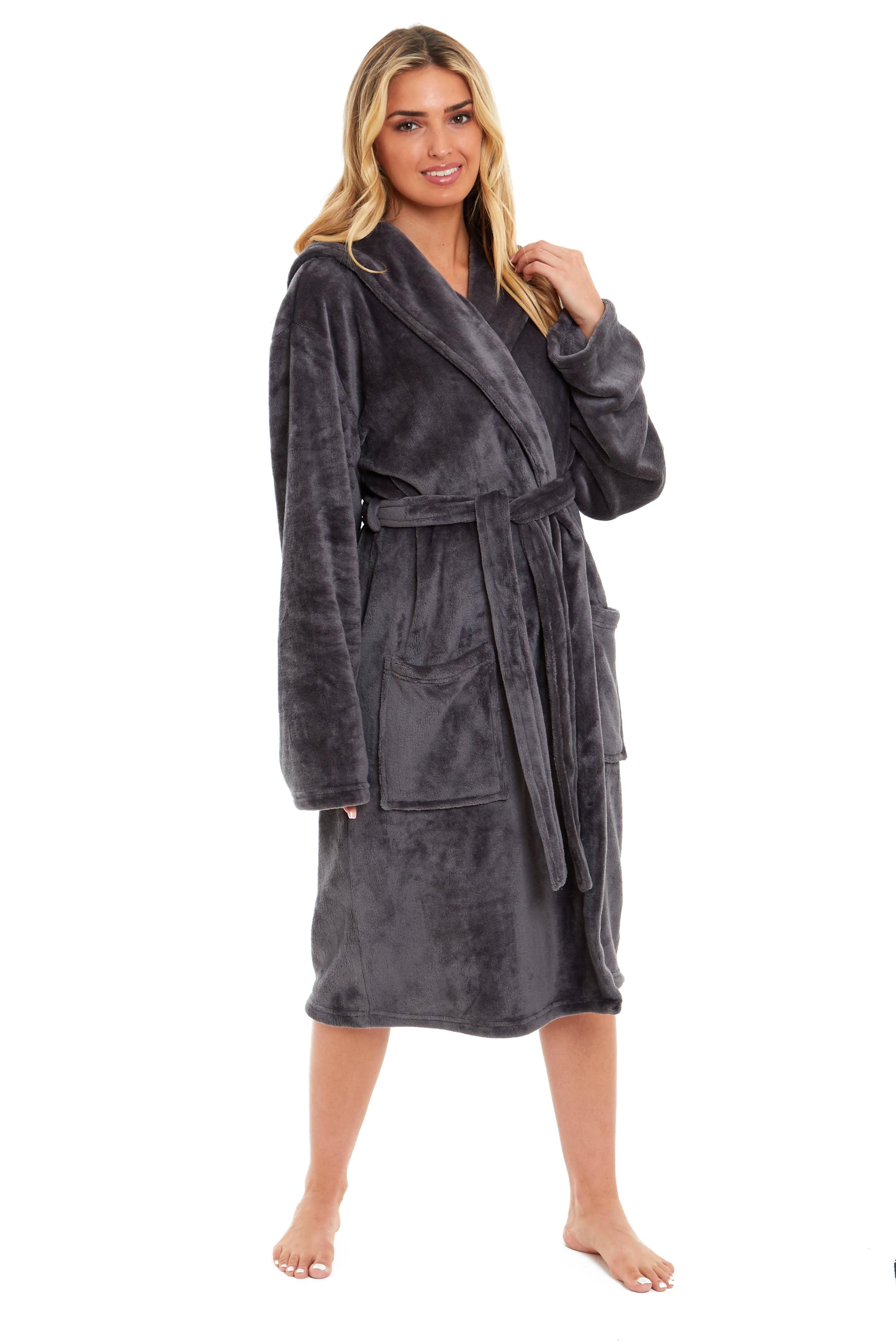 OLIVIA ROCCO Damen Kapuzen-Fleece-Bademantel Ultra-weicher Samt-Bademantel für Winter, Entspannung und Gemütlichkeit zu Hause