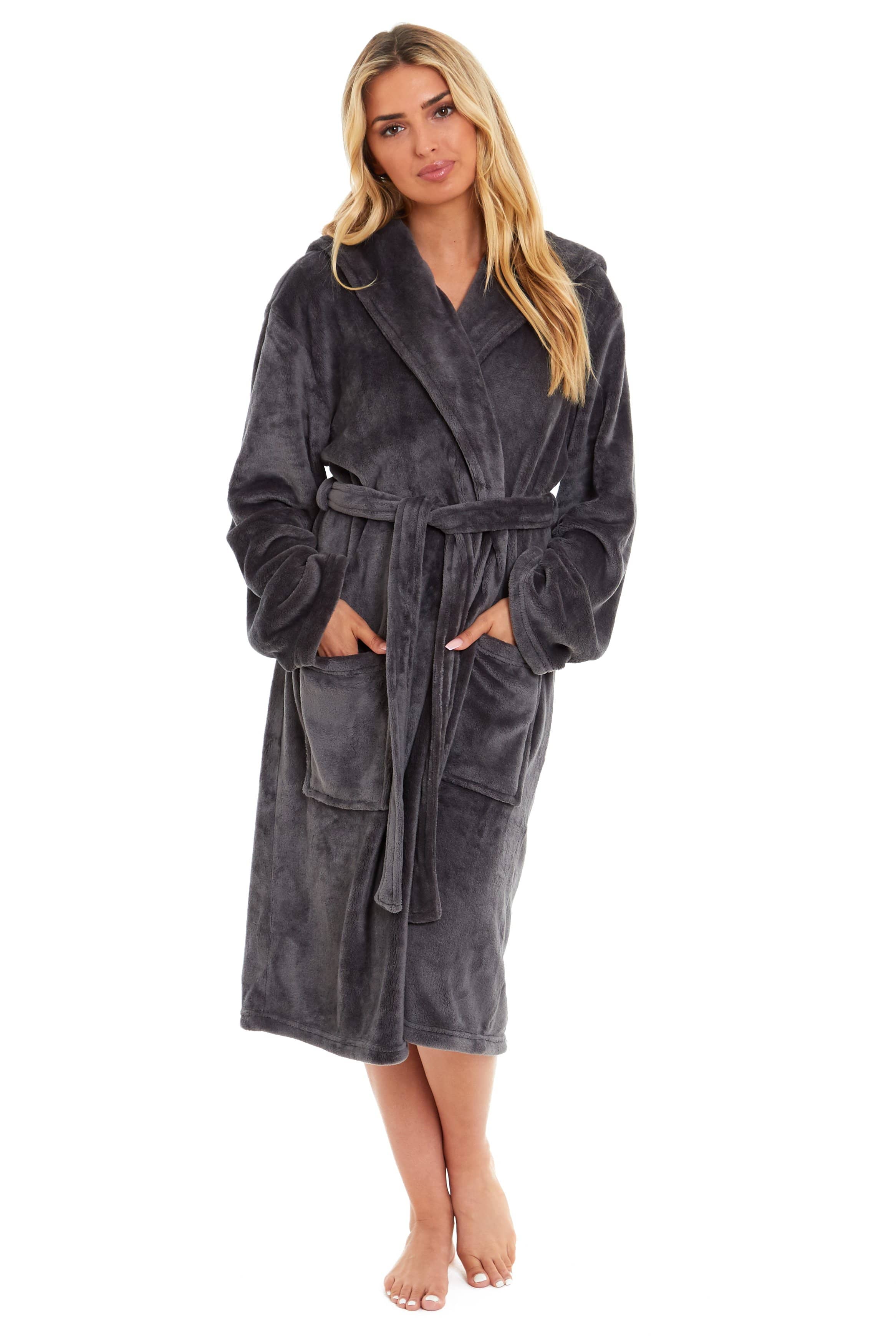 OLIVIA ROCCO Damen Kapuzen-Fleece-Bademantel Ultra-weicher Samt-Bademantel für Winter, Entspannung und Gemütlichkeit zu Hause