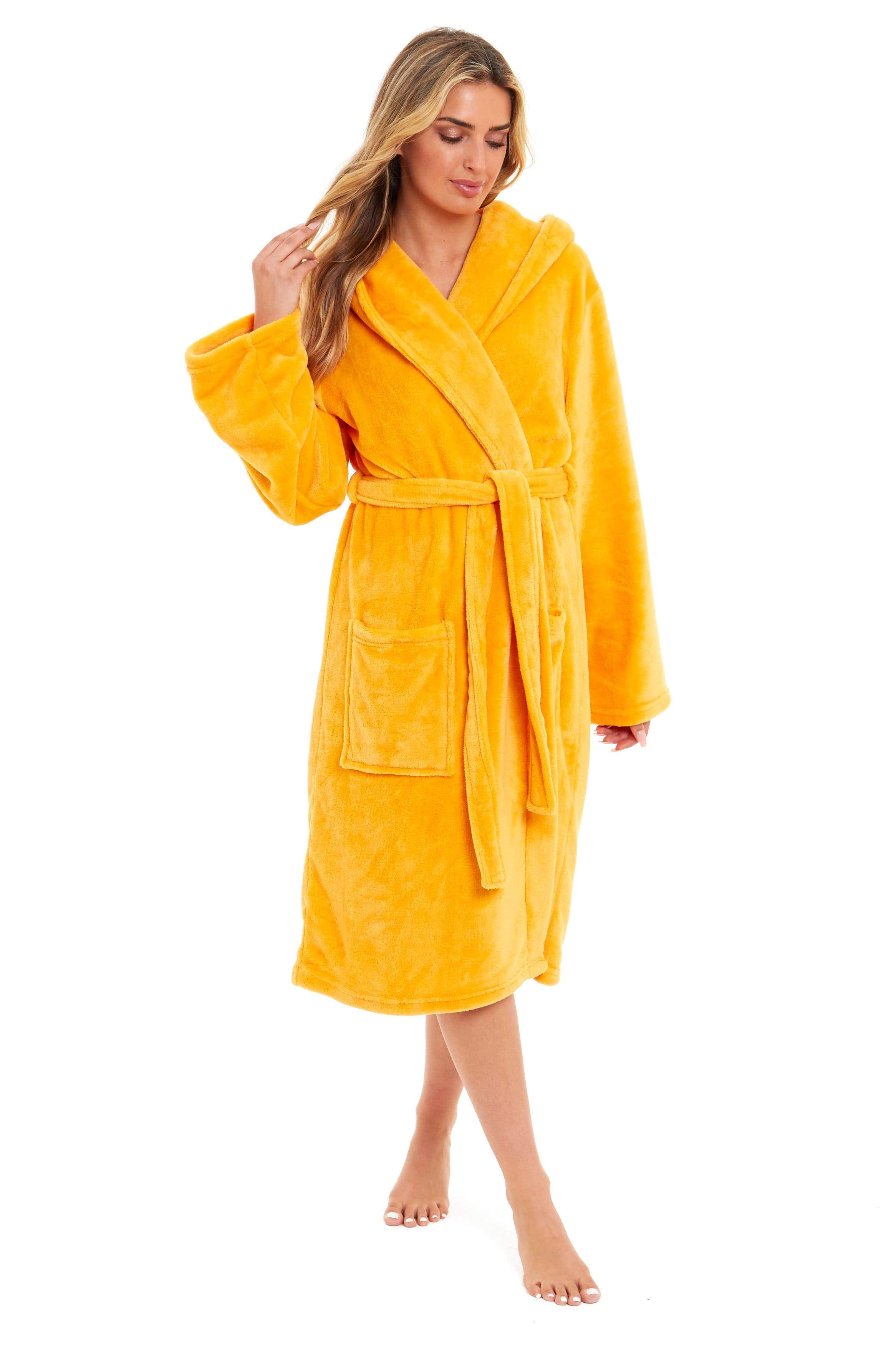 OLIVIA ROCCO Damen Kapuzen-Fleece-Bademantel Ultra-weicher Samt-Bademantel für Winter, Entspannung und Gemütlichkeit zu Hause